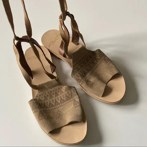 Howsty Wrap Sandals - Picture 2 of 3